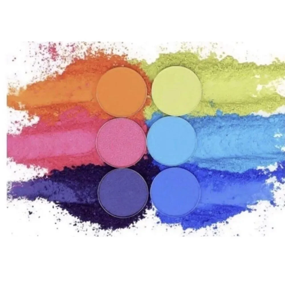 Brand New Laura Lee Los Angeles Party Animal Pressed Pigment Eyeshadow Pallet